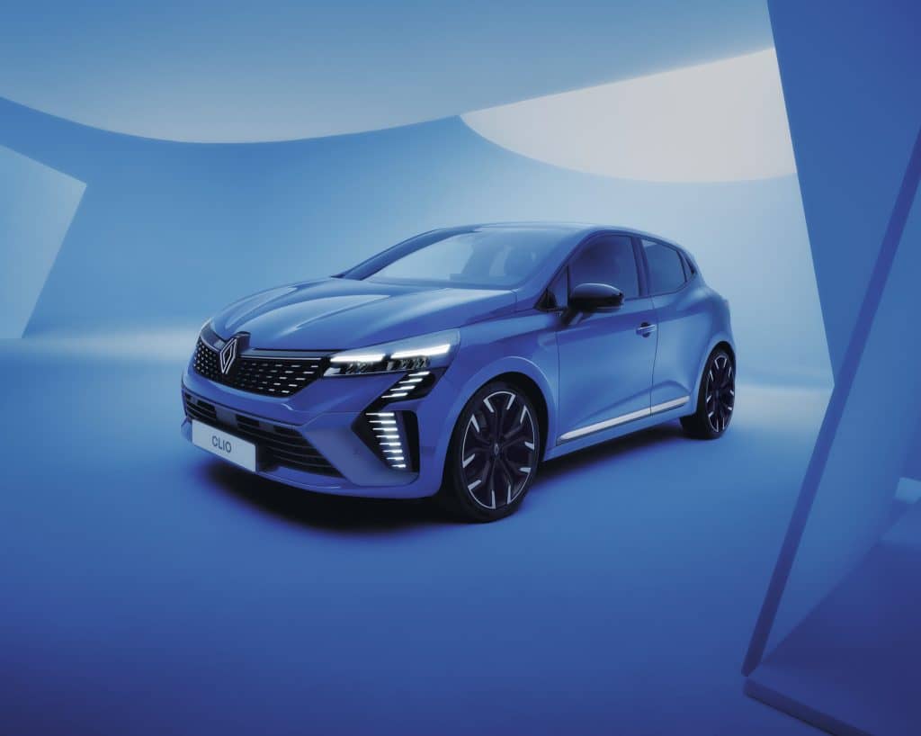 Renault Clio blau Frontalansicht