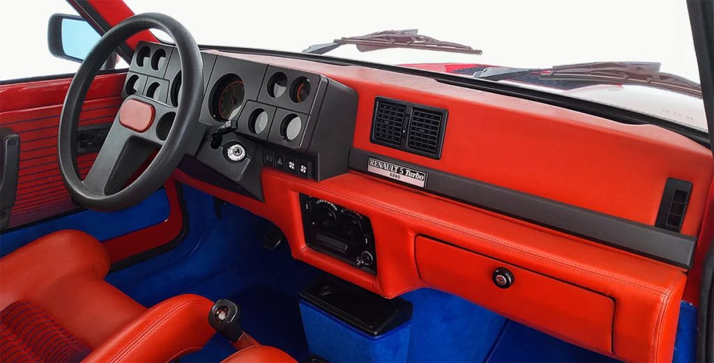 Alter R5 Turbo Innenraum