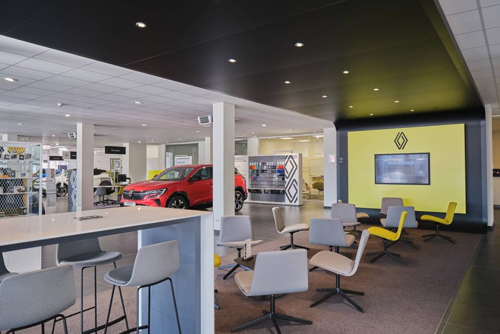 RRG Berlin Tempelhof Kundenbereich im Showroom