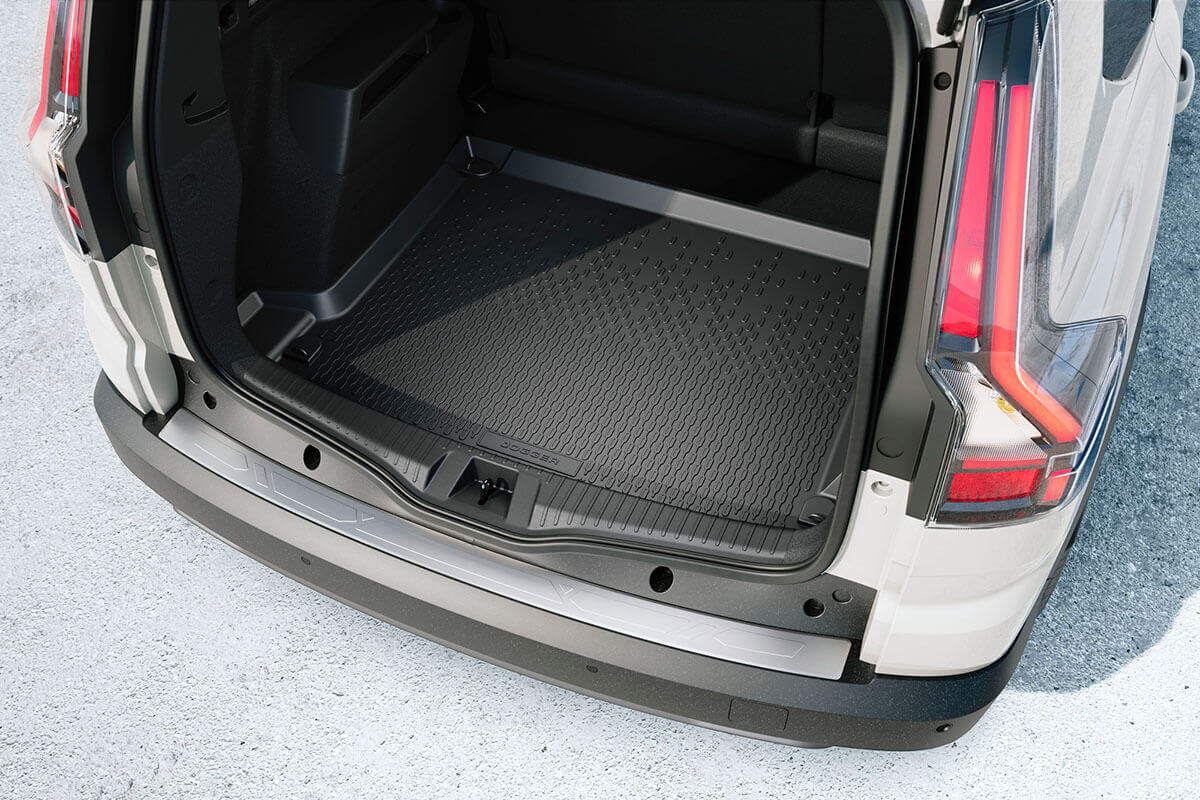 Der Kofferraum vom Dacia Jogger Facelift bei RRG.