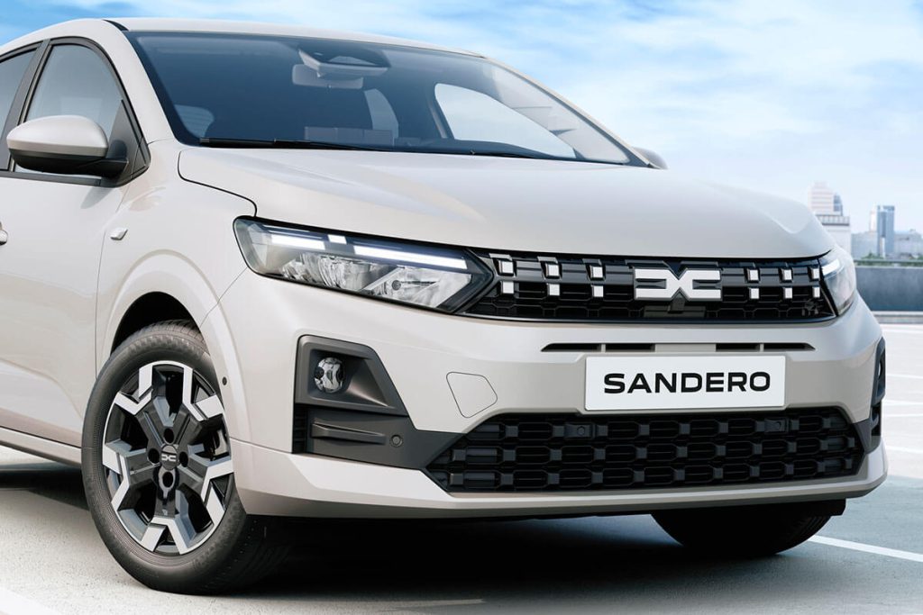 Dacia Sandero Facelift in Sandstone