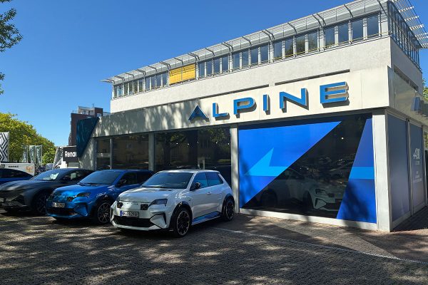 RRG Hamburg Alpine Store