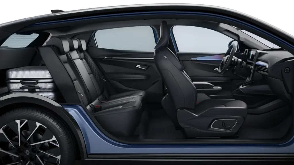 Querschnitt des neuen Renault Megane E-Tech: Geräumiger Kompaktwagen bei RRG.